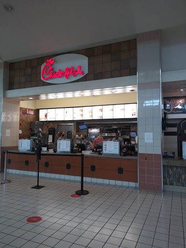 Fast Food Restaurant «Chick-fil-A», reviews and photos, 260 Towne Center Cir, Sanford, FL 32771, USA
