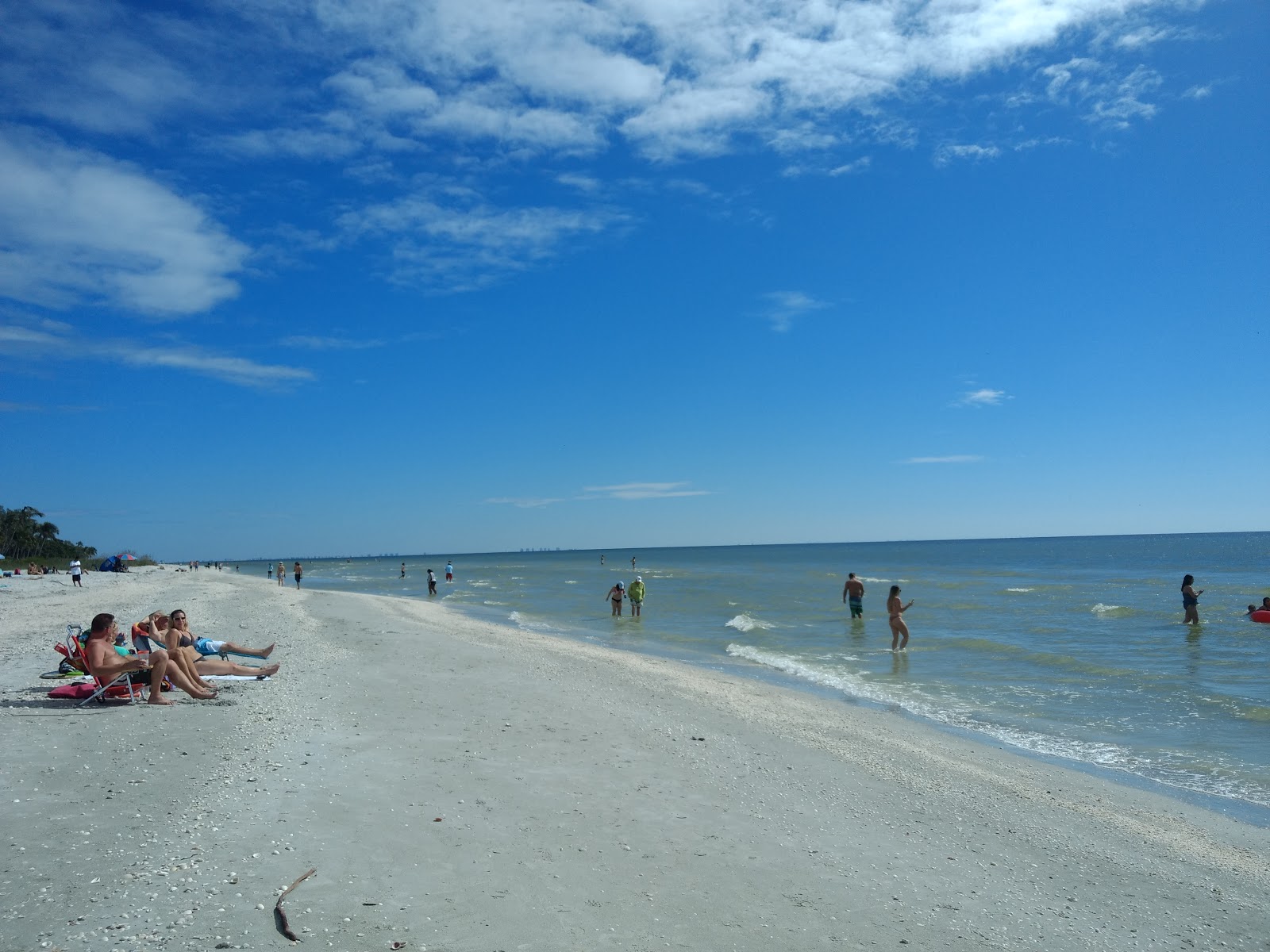 Foto de Tarpon Bay beach e o assentamento