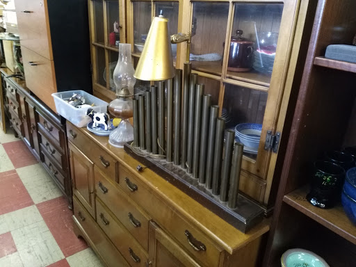 Thrift Store «D & J Thrift Shop», reviews and photos, 226 Butler Pl, Orange, VA 22960, USA