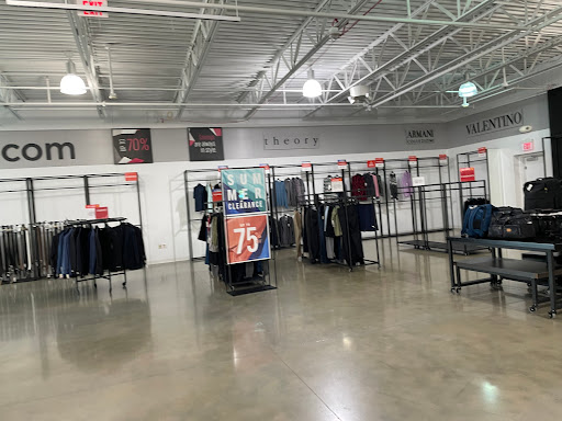 Department Store «Saks OFF 5TH», reviews and photos, 1650 Premium Outlet Blvd #1600, Aurora, IL 60502, USA