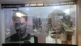 Dom Cabeleireiros