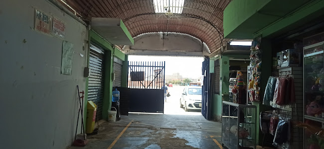 Mercado "Las Brisas" - Nuevo Chimbote