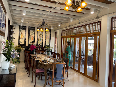 Duklong Cafe and Eat - 71/4-5 Soi Ban Phan Thom, Phra Nakhon, Bangkok 10200, Thailand