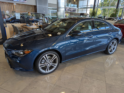 Mercedes Benz Dealer «Mercedes-Benz of Pleasanton», reviews and photos, 5885 Owens Dr, Pleasanton, CA 94588, USA