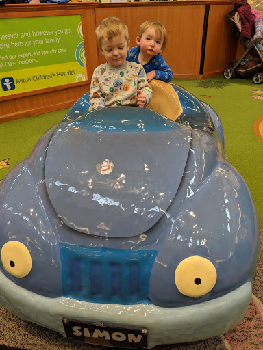 Shopping Mall «Summit Mall», reviews and photos, 3265 W Market St, Fairlawn, OH 44333, USA