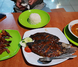 Warung Be Pancing (Ikan Bakar Bumbu Bali) Dalung photo
