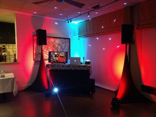 Jazcat Mobile Entertainment -- DJ, Karaoke, & Photo Booth