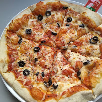 Pizza du Pizzas à emporter Restaurant couscous pizzas à Gentilly - n°17