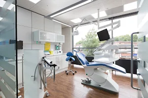 Dental practice Gijsbrecht van Amstel image