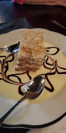 Italian Restaurant «Salvatore Scallopini Italian», reviews and photos, 19655 Mack Ave, Grosse Pointe Woods, MI 48236, USA