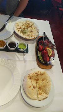 Naan du Restaurant indien Restaurant Punjab indien à Montigny-le-Bretonneux - n°11