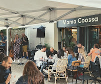 Atmosphère du Restaurant Mama Coossa à Carrières-sur-Seine - n°1