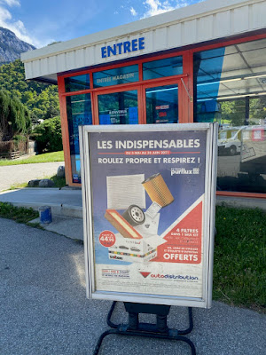 Autodistribution à Saint-Jean-de-Maurienne