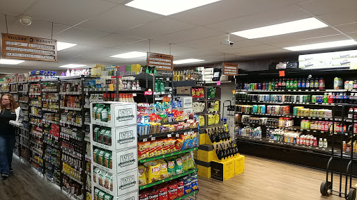 Grocery Store «Idyllwild Village Market, Deli & Pizzeria», reviews and photos, 26000 CA-243, Idyllwild, CA 92549, USA