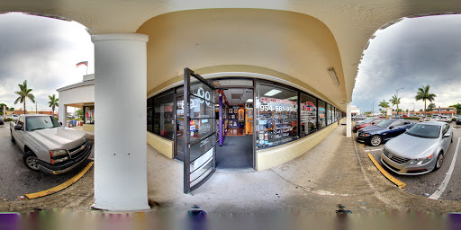 Tattoo Shop «Vatican Tattoo Studio», reviews and photos, 99 E Oakland Park Blvd, Fort Lauderdale, FL 33334, USA