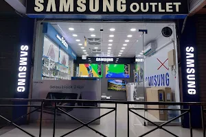 Samsung Outlet Islamabad image
