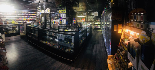Tobacco Shop «Smokin Spades Premier Smoke and Vapor Shop», reviews and photos, 11180 W Flagler St #7, Miami, FL 33174, USA