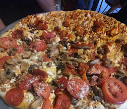 Boyo's Pizza Jardines photo