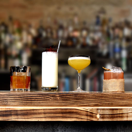 Pélican - cocktails & tapas