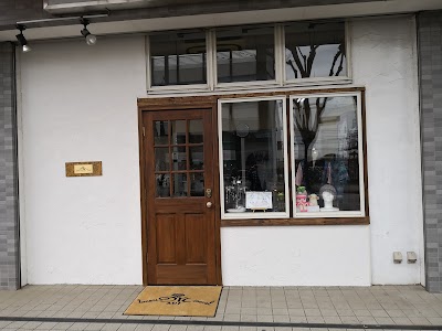 Mアートジュエリー