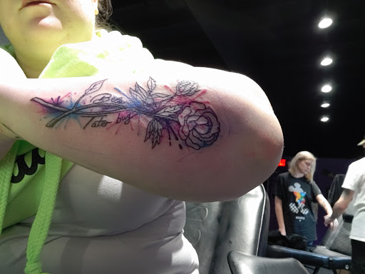 Tattoo Shop «Inkfamous Tatoo Studio», reviews and photos, 353 Vincennes St, New Albany, IN 47150, USA