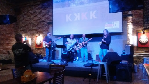 Gastropub «Driftwood», reviews and photos, 514 W Front St, Washington, MO 63090, USA