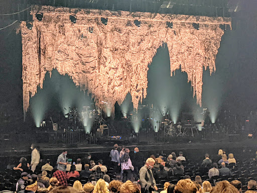 YouTube Theater image