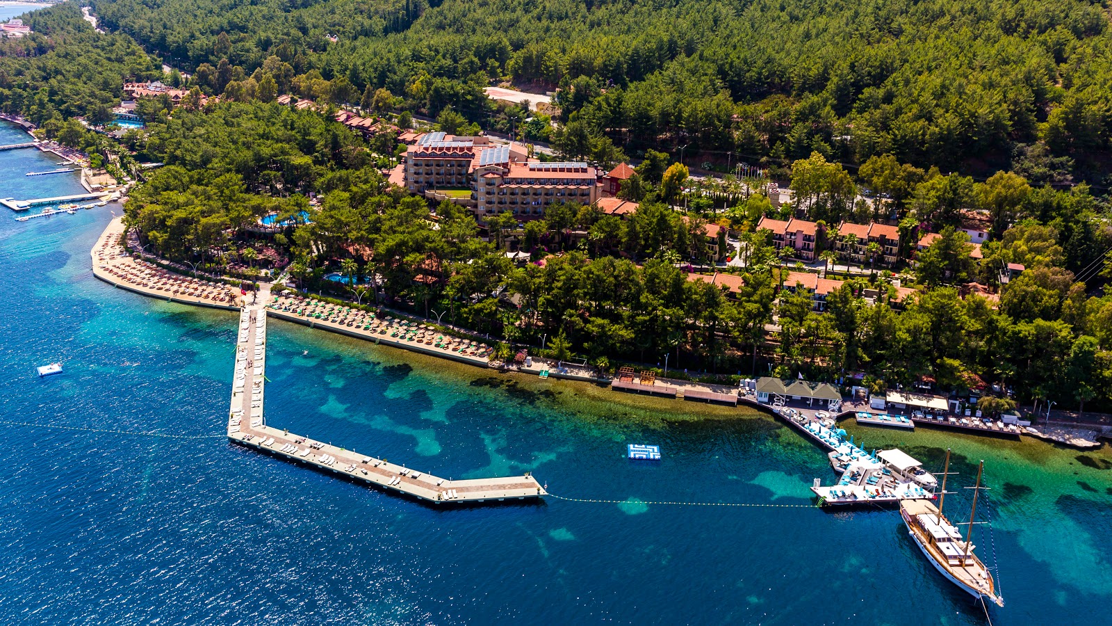 Foto von Marmaris Plaji V mit lange, gerade küste
