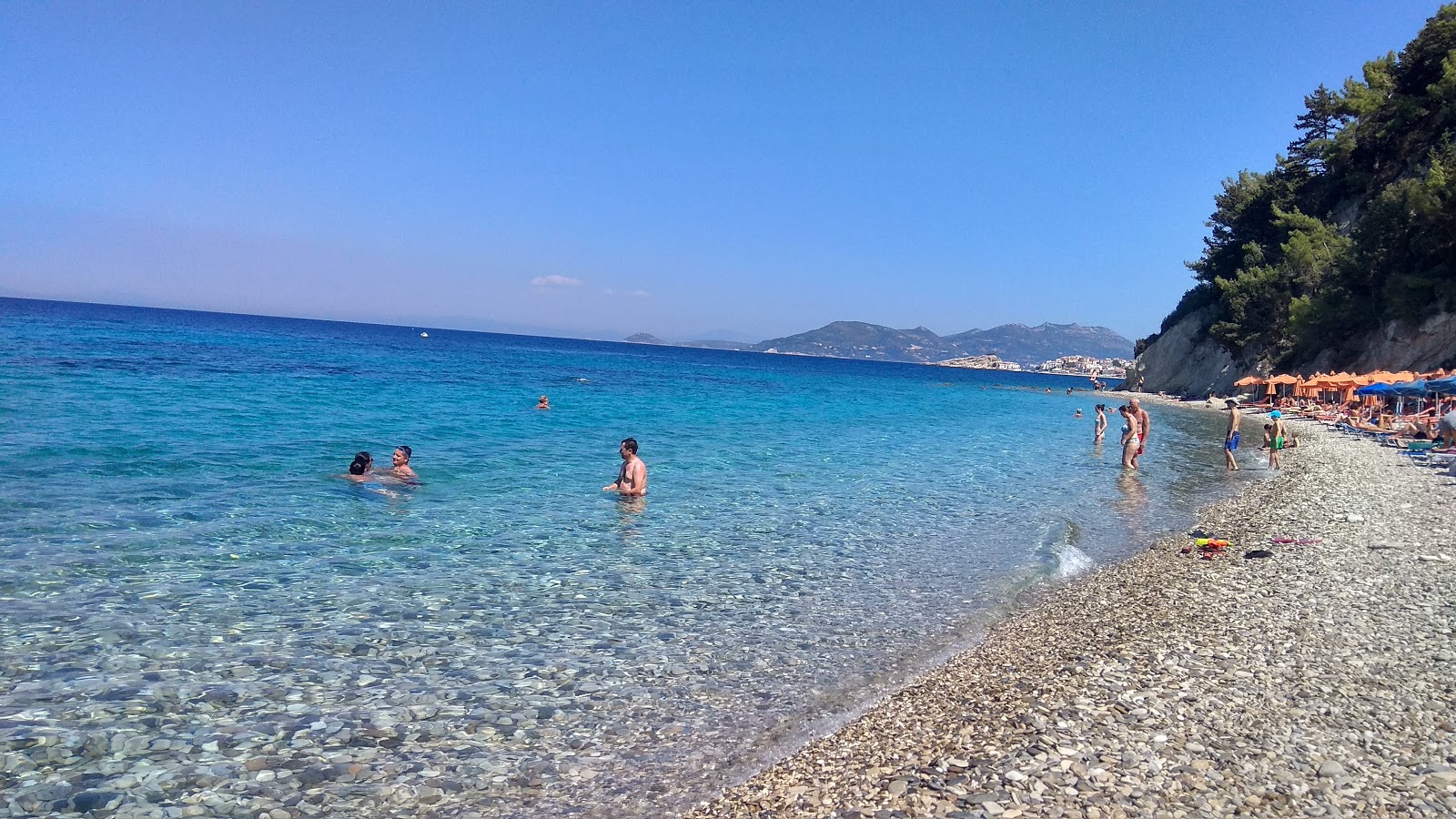 Fotografija Lemonakia beach z majhen zaliv