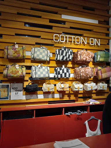 Shopping Mall «Freehold Raceway Mall», reviews and photos, 3710 U.S. 9, Freehold, NJ 07728, USA