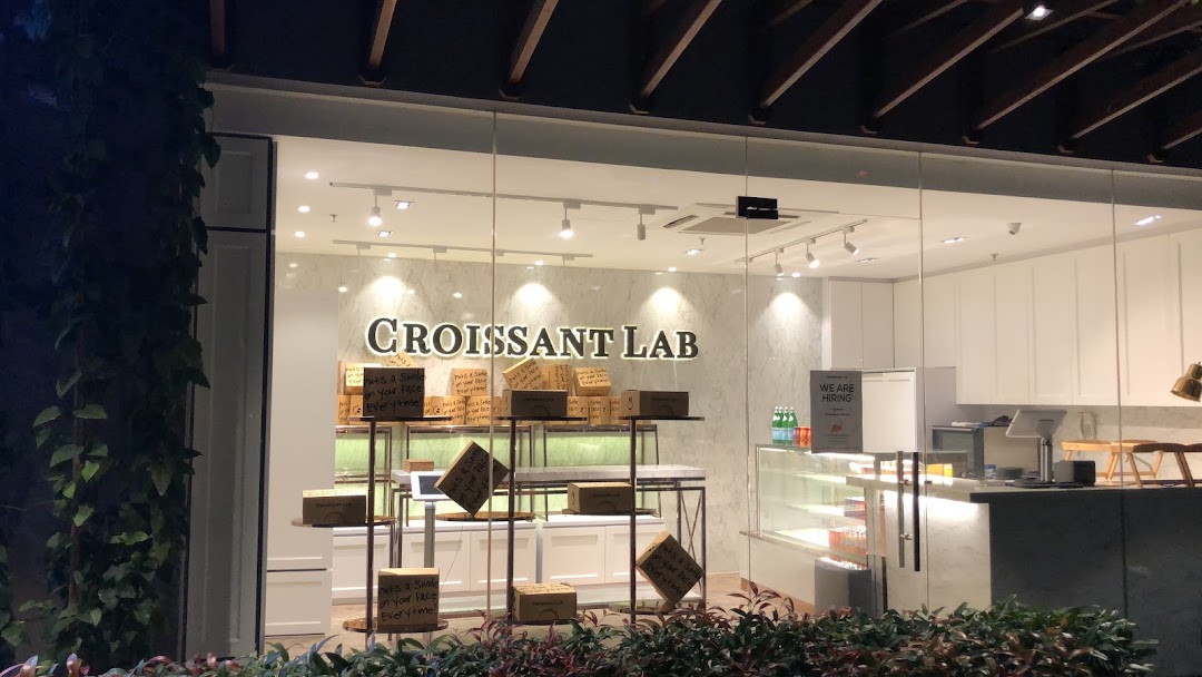 Croissant Lab