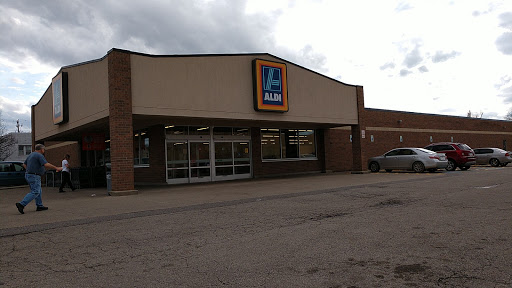 Supermarket «ALDI», reviews and photos, 446 Adams Ave, Huntington, WV 25701, USA
