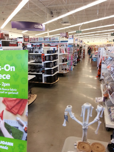 Fabric Store «Jo-Ann Fabrics and Crafts», reviews and photos, 1133 SW Wanamaker Rd #200, Topeka, KS 66604, USA