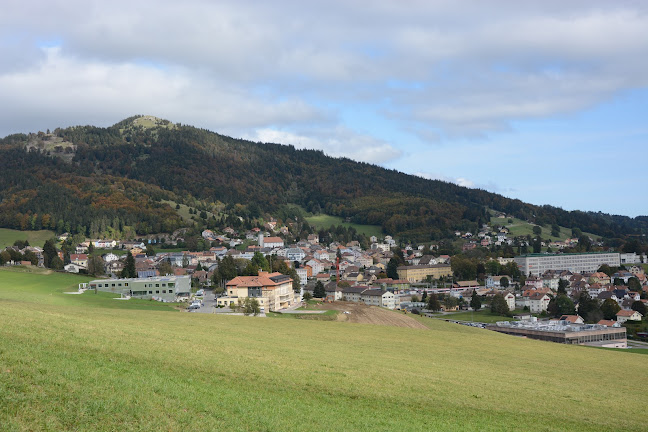 Rezensionen über Quincaillerie Papeterie Jaccard SA in Val-de-Travers NE - Bekleidungsgeschäft