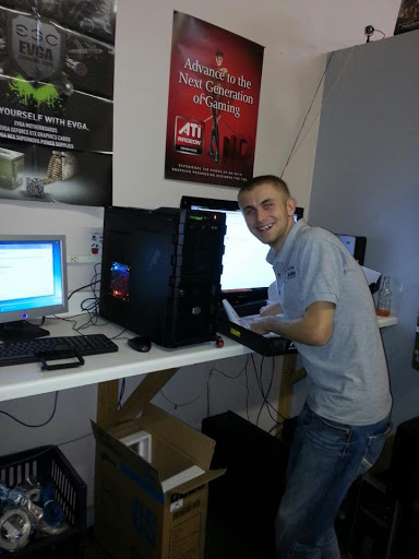 Computer Store «Computer Junkies», reviews and photos, 1371 E Bristol Rd, Burton, MI 48529, USA