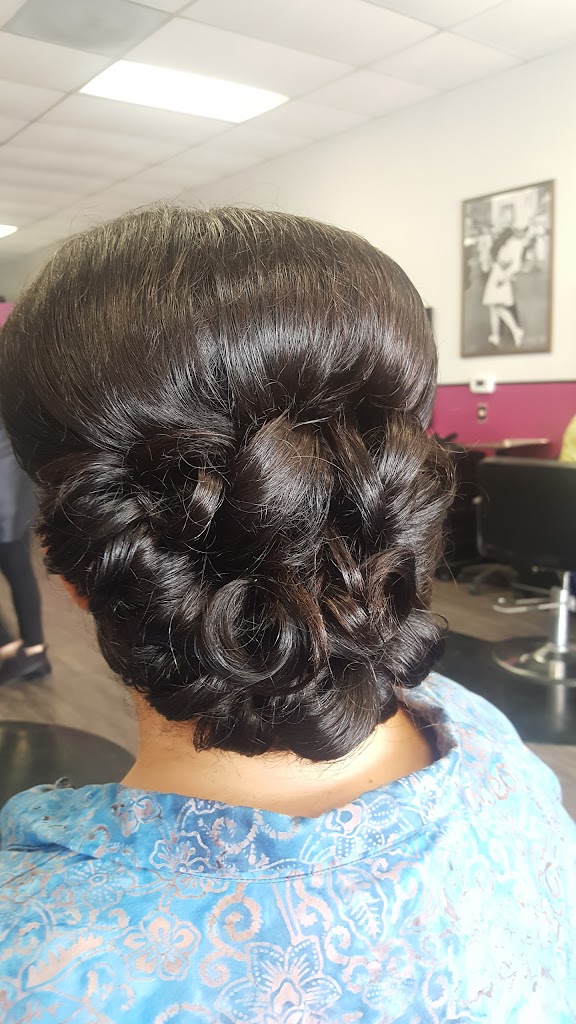 Hair Benders Nouveau Salon 93012