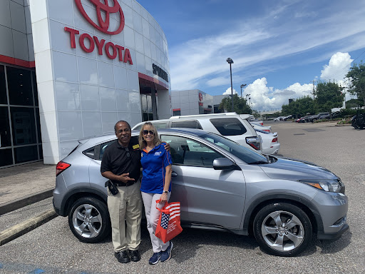 Toyota Dealer «Springhill Toyota», reviews and photos, 3062 Government Blvd, Mobile, AL 36606, USA