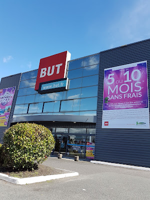 BUT à Mérignac
