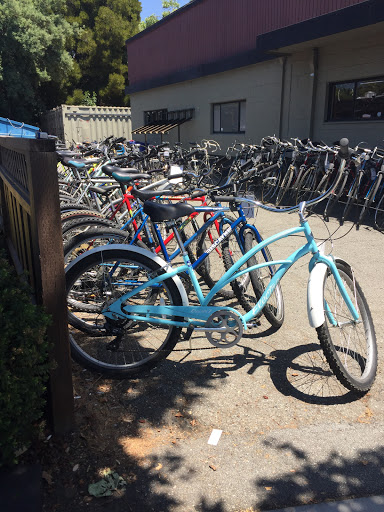 Bicycle Store «Cardinal Bicycle Shop», reviews and photos, 1955 El Camino Real, Palo Alto, CA 94306, USA