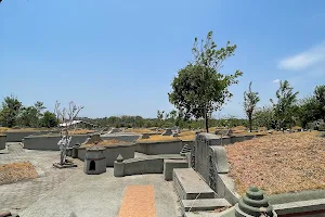 Makam Gunung Gangsir image