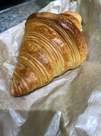Croissant du Restaurant servant le petit-déjeuner La Grande Alésia à Paris - n°2