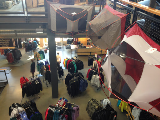 Camping Store «REI», reviews and photos, 2235 NW Allie Ave, Hillsboro, OR 97124, USA