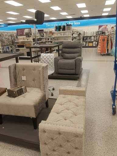 Clothing Store «Ross Dress for Less», reviews and photos, 1931 E Main St, Spartanburg, SC 29307, USA