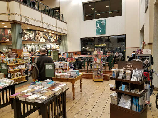 Book Store «Barnes & Noble», reviews and photos, 791 S Main St, Orange, CA 92868, USA