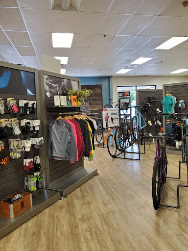 Bicycle Store «Bicycle Outfitters», reviews and photos, 32 Catoctin Cir SE c, Leesburg, VA 20175, USA