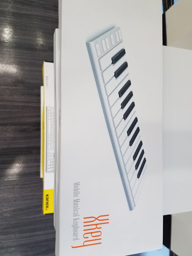 Computer Store «PowerMax Retail Store», reviews and photos, 8553 SW Main St #100, Wilsonville, OR 97070, USA