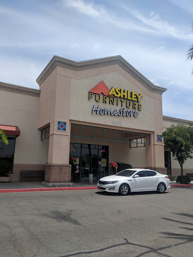 Furniture Store «Ashley HomeStore», reviews and photos, 7502 N Blackstone Ave, Fresno, CA 93720, USA