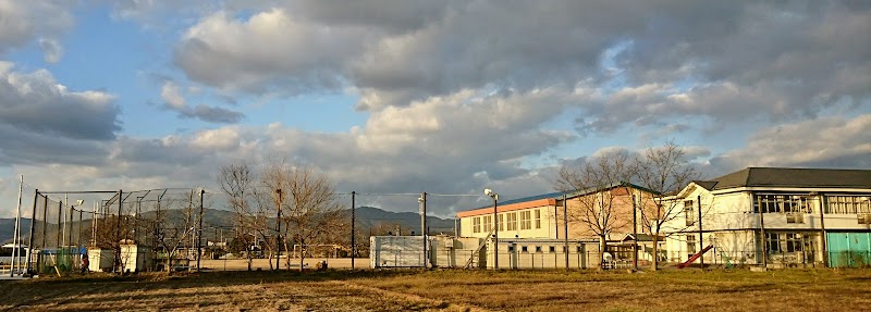 吉野川市立牛島小学校