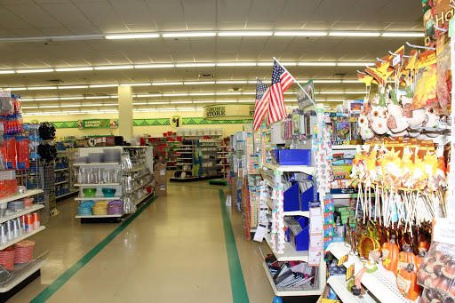 Dollar Store «Dollar Tree», reviews and photos, 7700a Gunston Plaza Dr, Lorton, VA 22079, USA