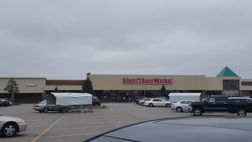 Grocery Store «Shop & Save», reviews and photos, 7241 Lemont Rd, Downers Grove, IL 60516, USA